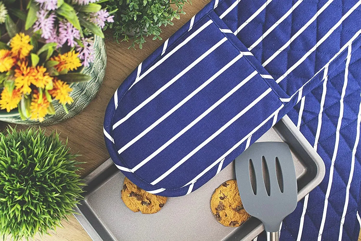 Double Oven Gloves, Blue, Traditional Oven Gloves and Pot Holder, 36" Reach