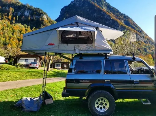 Extended Ventura Deluxe 1.4 Roof Top Tent (IN STOCK)