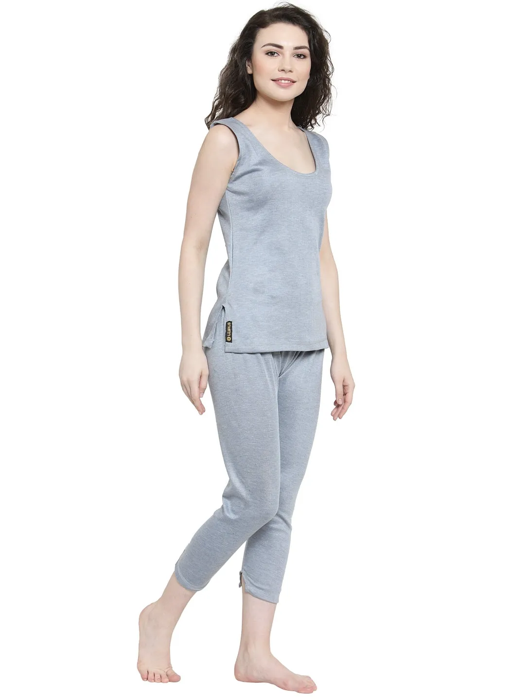 WOMEN'S CUT SLEEVES THERMAL TOP AND BOTTOM SET