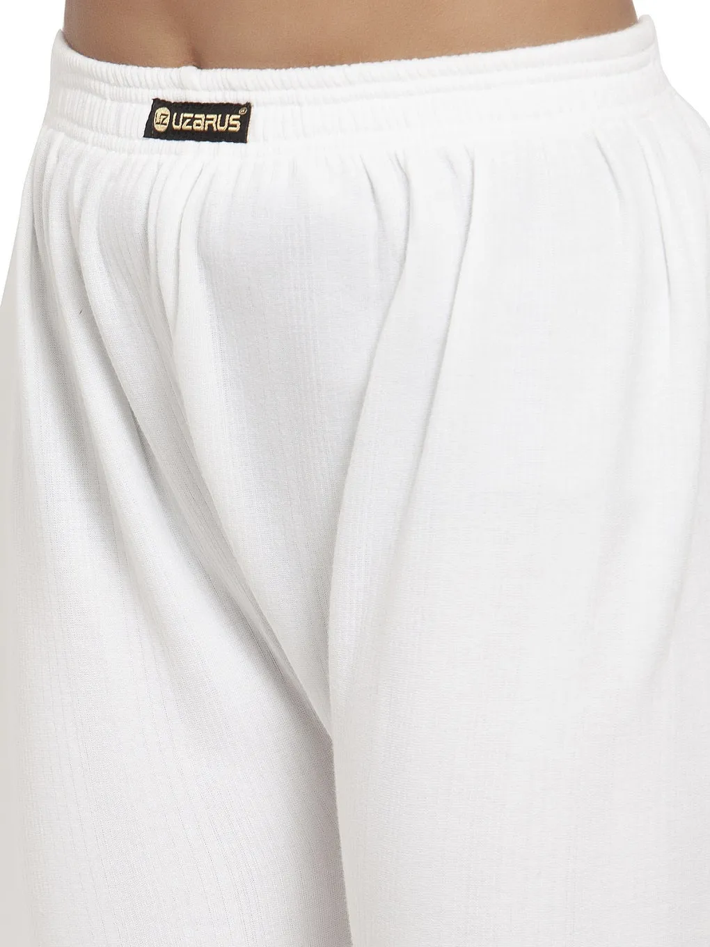 Women's Sleeveless Thermal Top And Lower Set